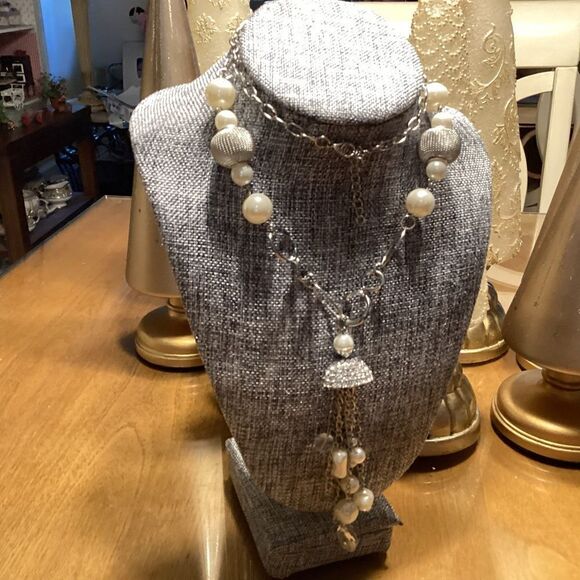 Long Silvertone Chain and Faux Pearl Necklace - Picture 1 of 9